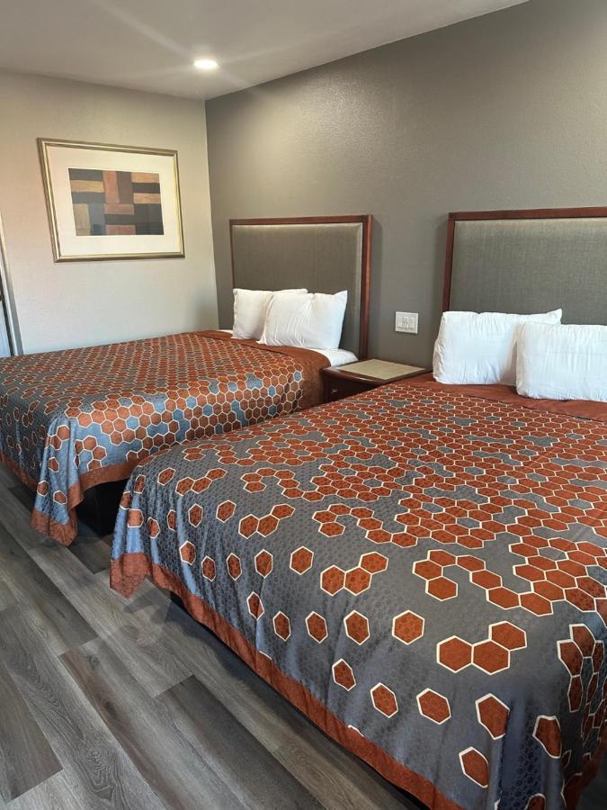 Royal Motel Tracy Dış mekan fotoğraf